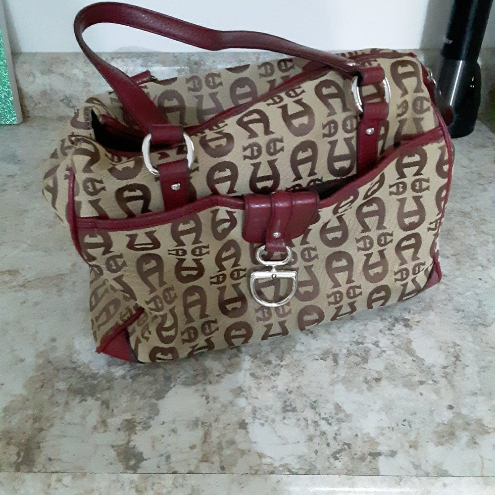 Vintage etienne aigner handbag